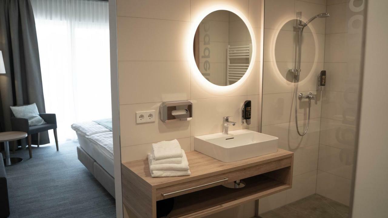 Donau Lodge Ybbs an der Donau Eksteriør bilde